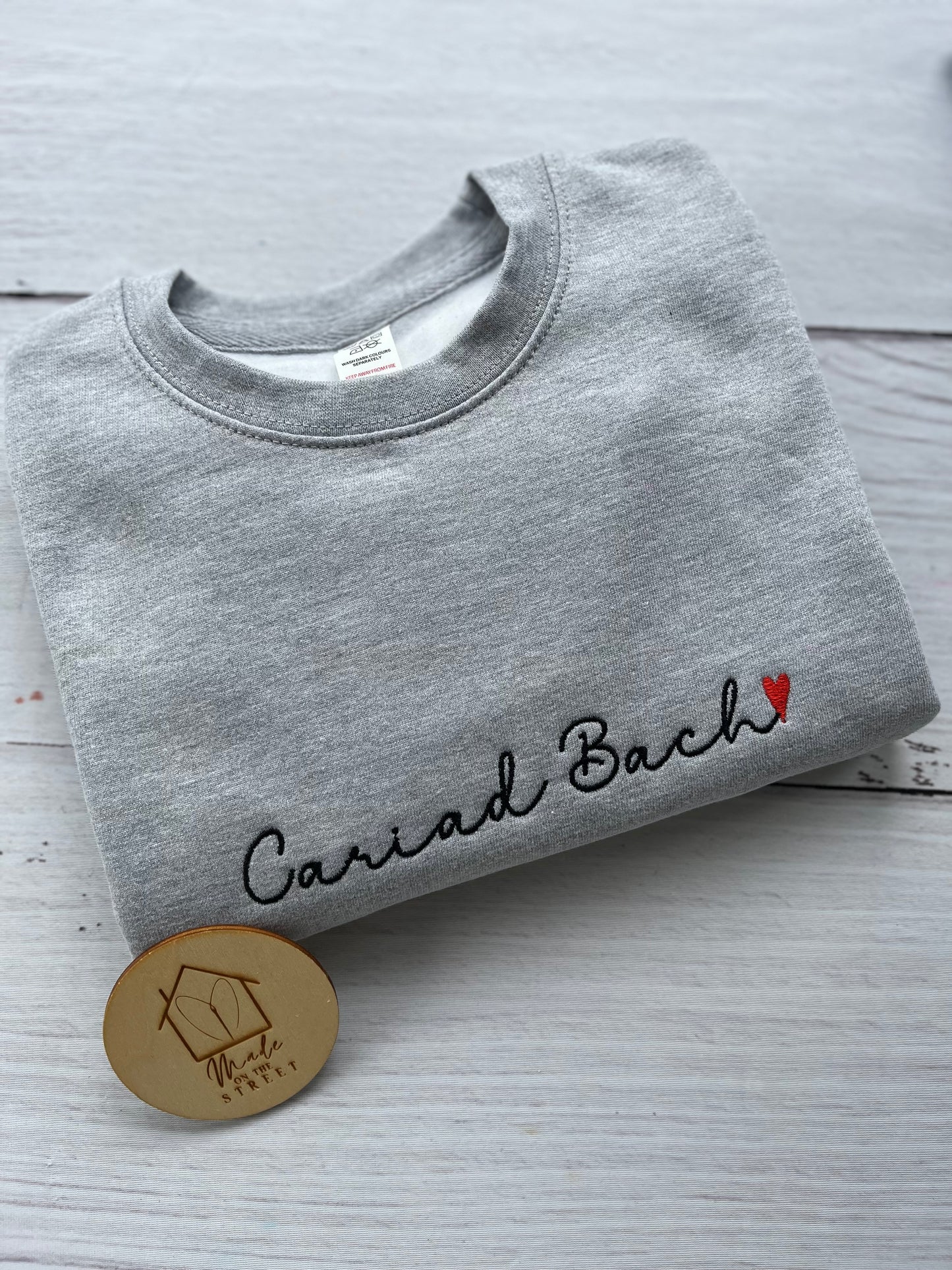 Siwmper Cariad