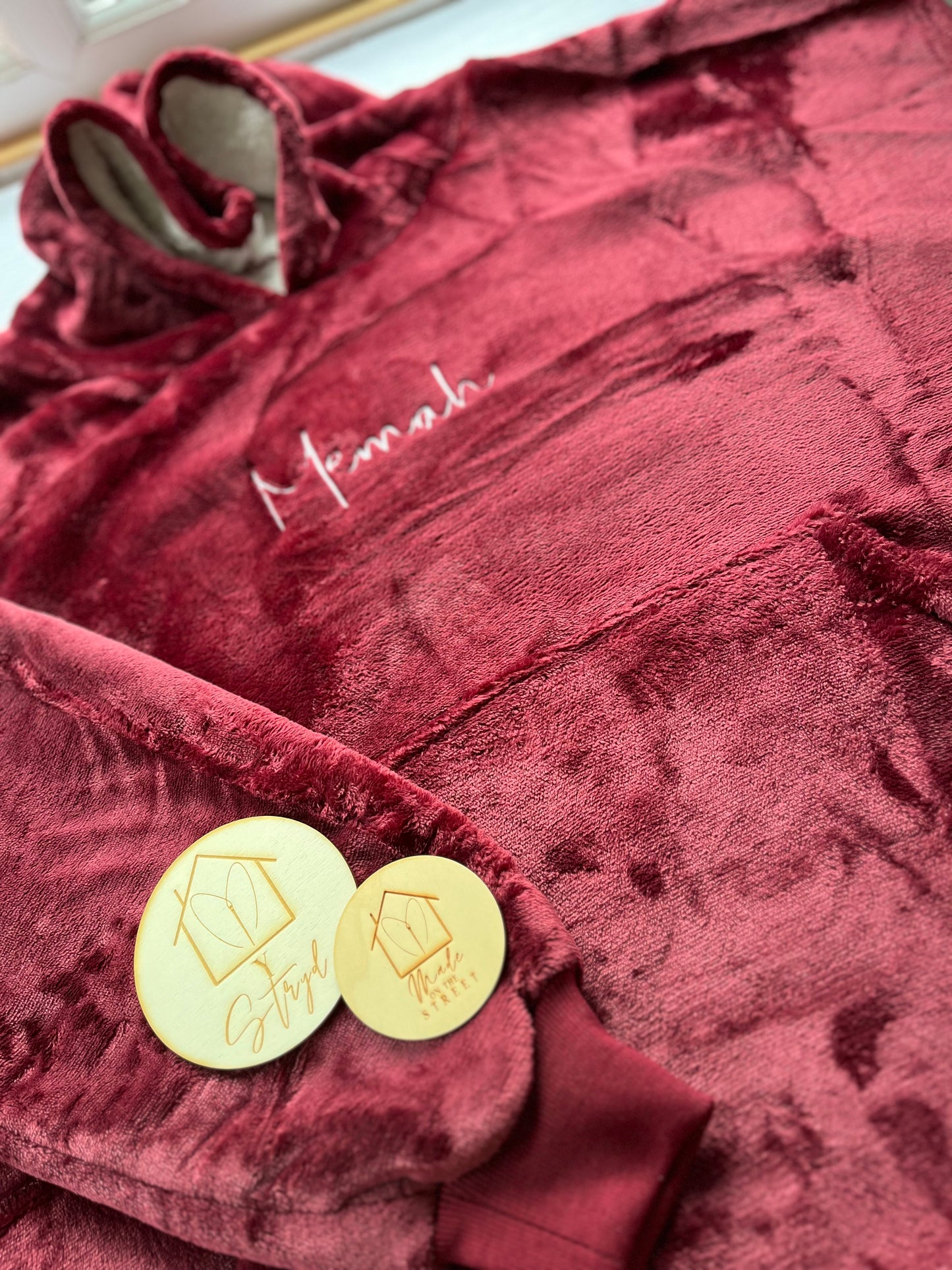 Hooded Blanket (M-Oodie)